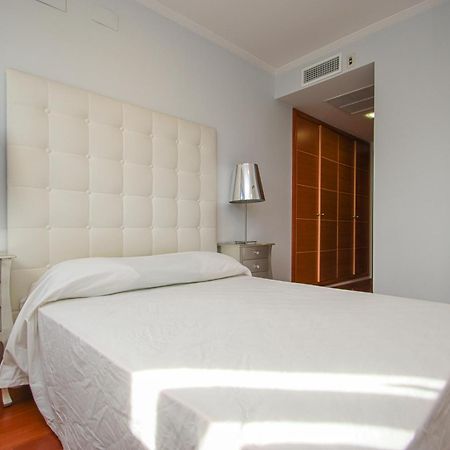 Luxury Apt In Plaza De Espana - Free Parking Sevilla Eksteriør billede
