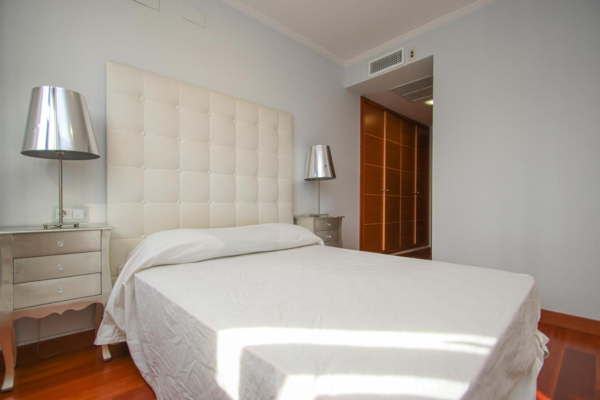 Luxury Apt In Plaza De Espana - Free Parking Sevilla Eksteriør billede